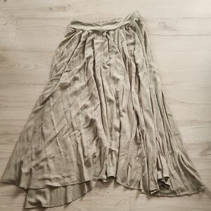 Elegant Beige Maxi Skirt